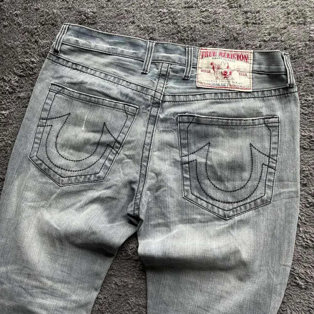 True Religion Logan Big T Relaxed Straight Fit Jeans